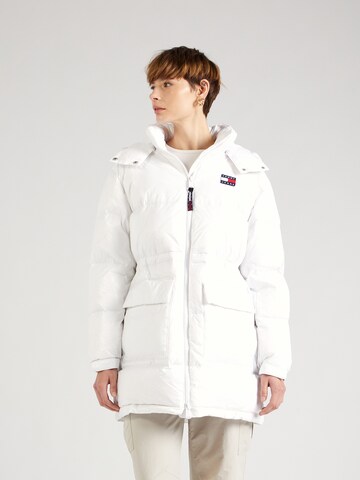 Tommy Jeans Winterjas 'Alaska' in Wit: voorkant