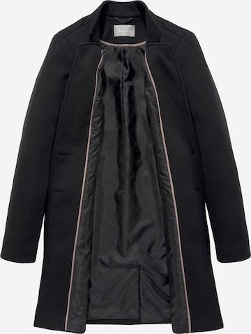 TAMARIS Between-Seasons Coat in Black