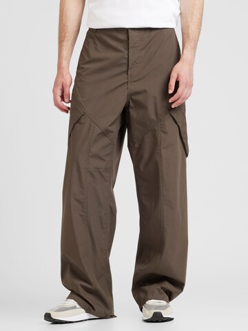 WEEKDAY Loose fit Cargo Pants 'Astro' in Green: front