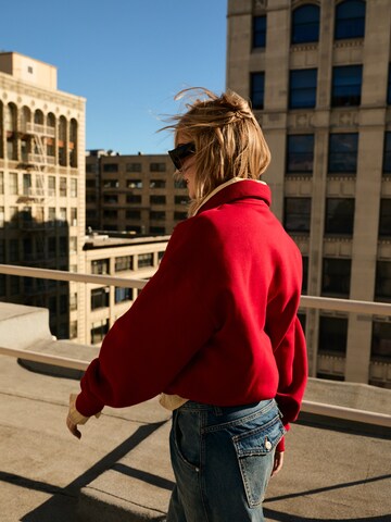Bershka Sweatshirt in Rood