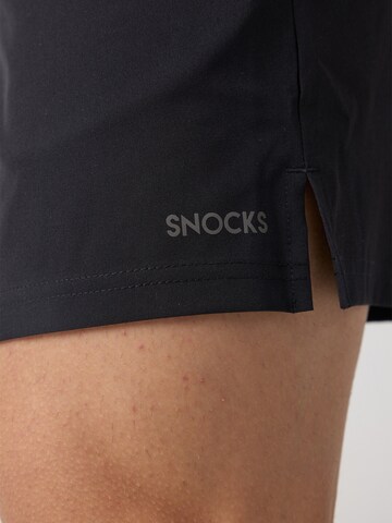 SNOCKS Regular Shorts in Schwarz