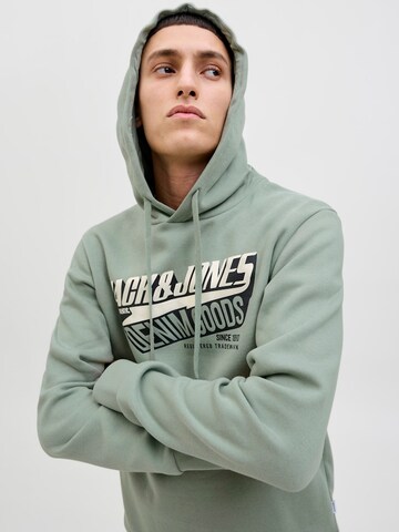 JACK & JONES Sweatshirt in Groen