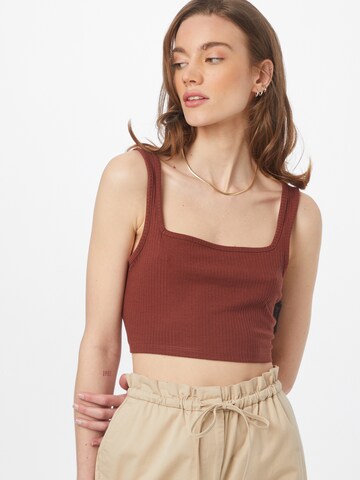 ABOUT YOU Top 'Adlin' in Brown: front