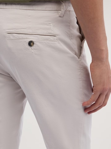 Trussardi - regular Pantalón en blanco