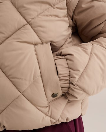 WE Fashion Talvejope, värv beež