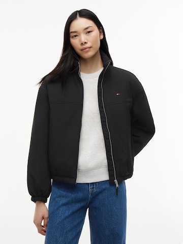 Tommy Jeans Преходно яке в черно: отпред