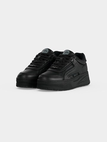 Baskets basses 'MILANO' BUFFALO en noir