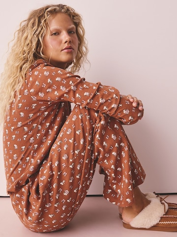 Next - Pijama en marrón