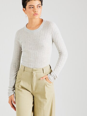 Pull-over 'ERMA' DRYKORN en gris : devant