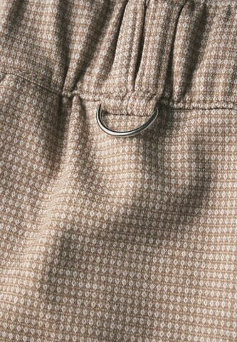 STREET ONE Regular Hose in Beige