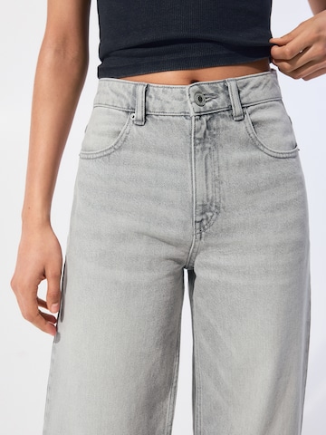 Wide Leg Jean Pull&Bear en gris