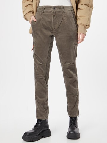 MAC Slim fit Trousers 'Rich' in Green: front