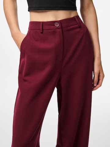 Wide Leg Pantalon 'PCKamil' PIECES en rouge