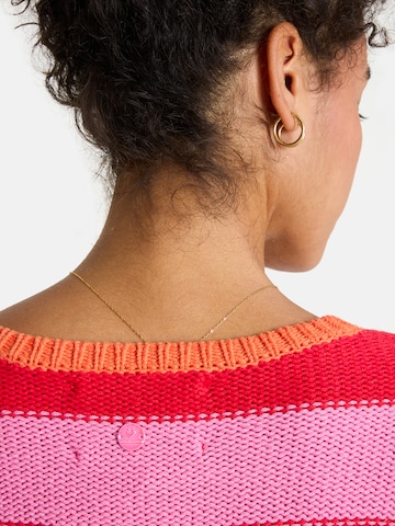 LIEBLINGSSTÜCK Sweater 'Quirina' in Red