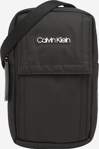 Calvin Klein Õlakott, värv must: eest vaates