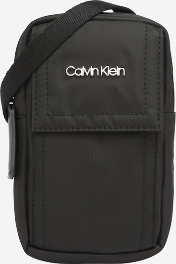 Calvin Klein Чанта за през рамо тип преметка в черно / сребърно, Преглед на продукта
