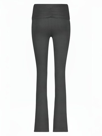 Urban Goddess Yoga & Activewear Flared Workout Pants 'Pranafieds' in Grey