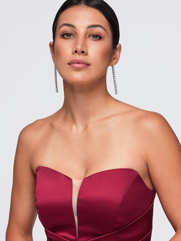 Robe de soirée Ombre en rouge