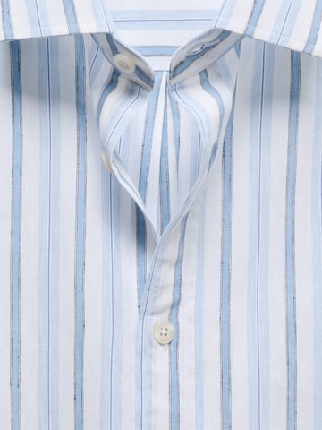 MANGO MAN Regularny krój Koszula 'Alcudia' w kolorze niebieski