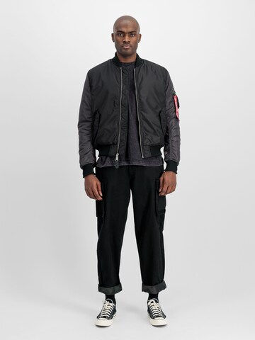 ALPHA INDUSTRIES Демисезонная куртка 'MA-1' в Черный