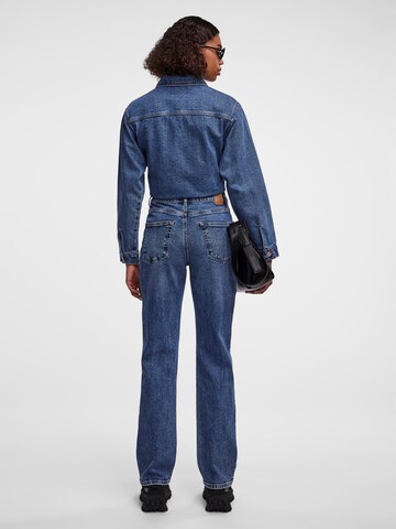 PIECES Regular Jeans 'KELLY' in Blauw