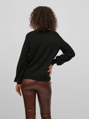 VILA Sweater in Black