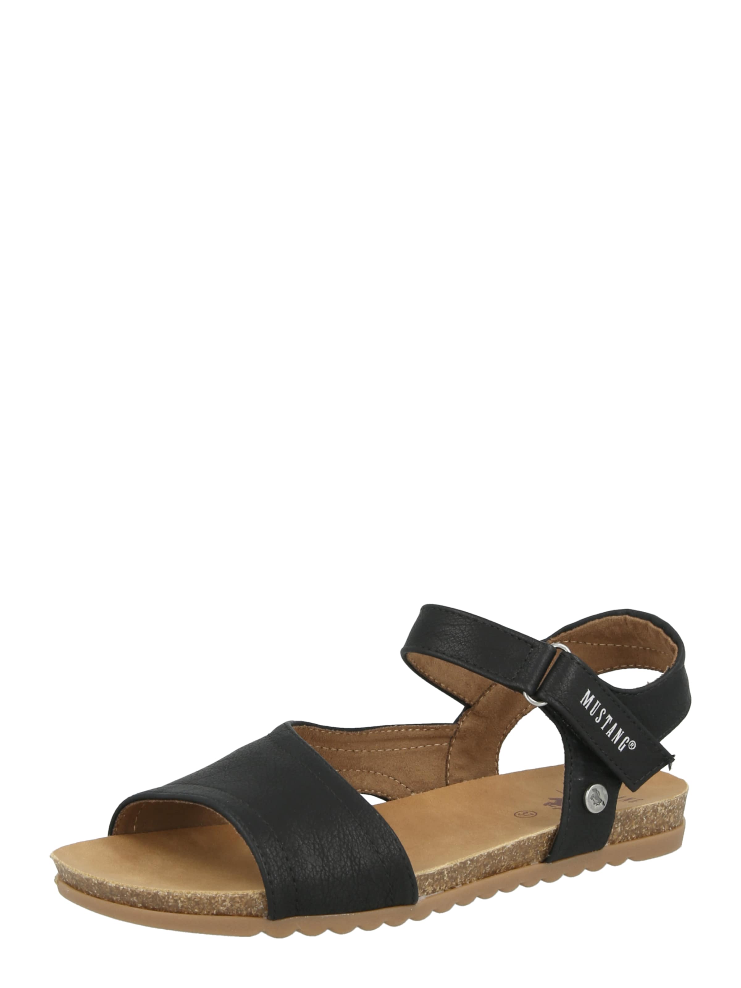 MUSTANG Sandaler i sort: forside