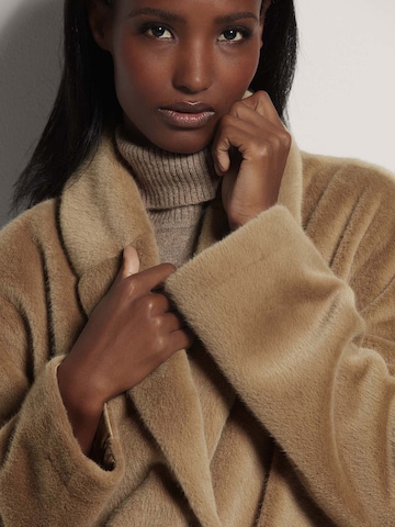 MADELEINE Wintermantel in Beige