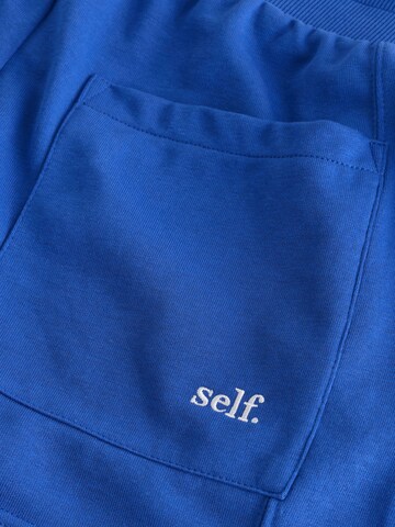 self. Regular Shorts in Blau