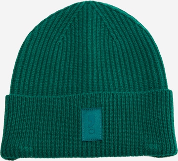 comma casual identity Beanie in Green: front