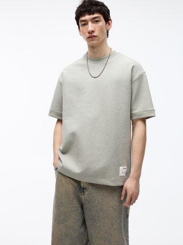 Pull&Bear Shirt in Grey: front