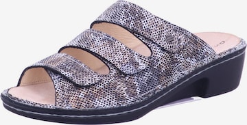 Finn Comfort Mules 'Canzo' in Brown: front