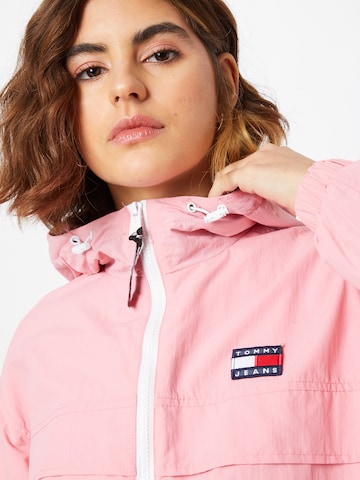 Tommy Jeans Between-Season Jacket 'Chicago' in Pink