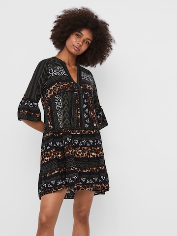 Tunique VERO MODA en noir : devant