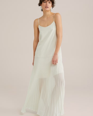 Abito estivo di WE Fashion in beige: frontale