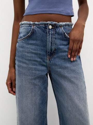 Pull&Bear Široke hlačnice Kavbojke | modra barva