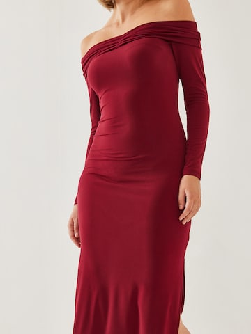 Bianco Lucci - Vestido en rojo