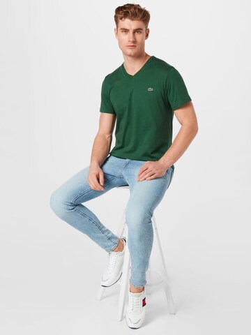 LACOSTE Тениска в зелено