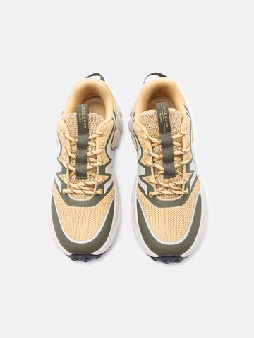 Weekend Max Mara Nízke tenisky 'WKASFINGE' - Hnedá