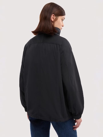 Trussardi - Abrigo de invierno en negro