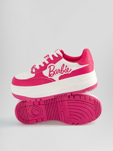 Bershka Platform trainers in Pink