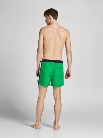 JACK & JONES Badeshorts 'Crete' in Grün