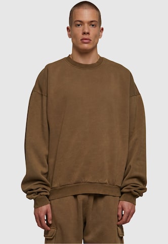 Urban Classics Sweatshirt in Green: front