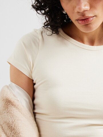 T-shirt Monki en beige