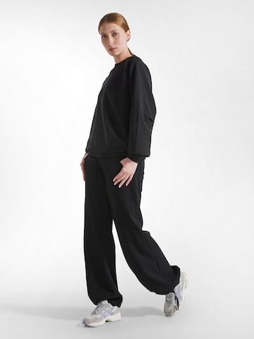 DEHA Wide leg Broek in Zwart: voorkant