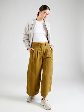 WHITE STUFF Wide leg Pleat-front trousers 'Samira' in Green