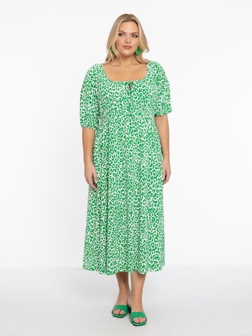 Robe YOEK en vert