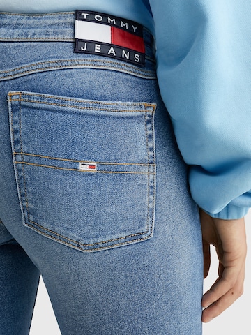 Tommy Jeans Skinny Džíny – modrá