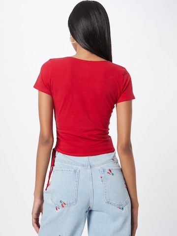 T-shirt HOLLISTER en rouge