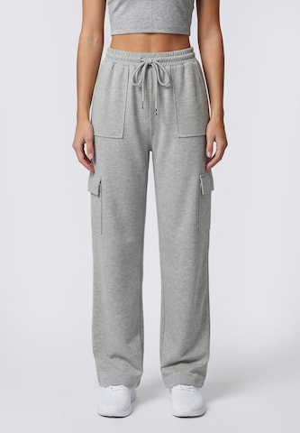 myMo ATHLSR Loose fit Pants in Grey: front